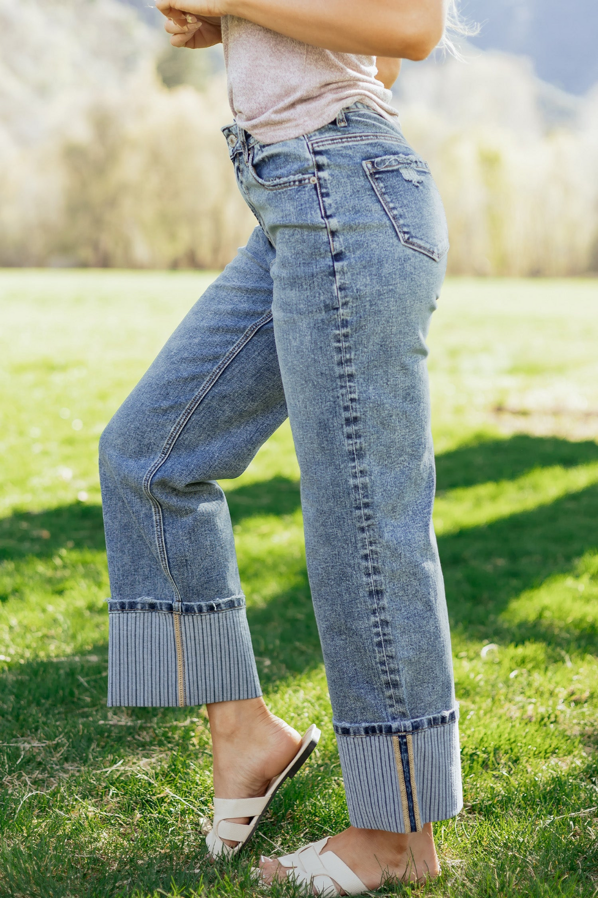 83056084