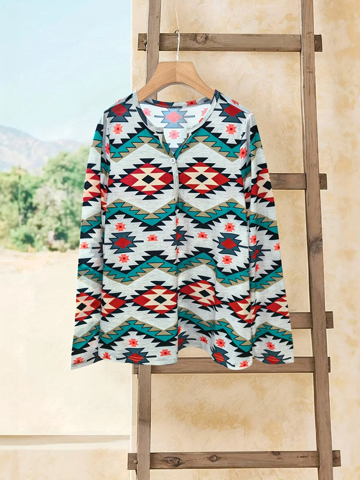 Women's Ethnic Print V-Neck T-Shirt Western-Style Loose-Fit Long-Sleeve Retro Top for Casual Wear